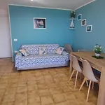 Bella Vista Apartment *